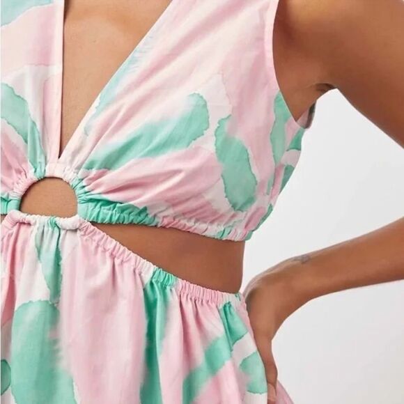 NWT Rails Rizo Midi Dress Side Cutout Sleeveless V-Neck Front D-Ring Candy M - Picture 5 of 8